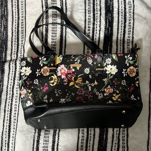 Flowery purse